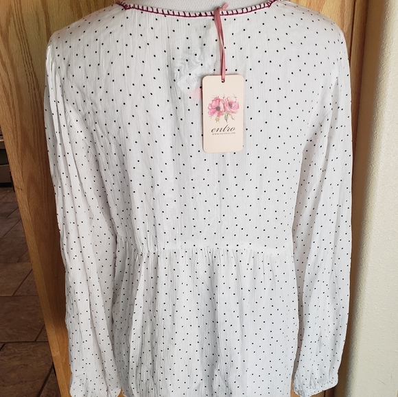 Embroidered Bib Polka Dot Top - Picture 4 of 4